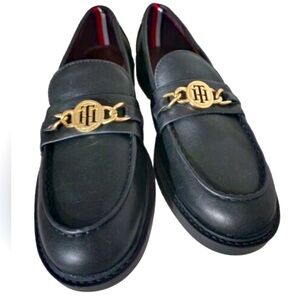 TOMMY HILFIGER size 7 Women's Terina Loafer
Brand New!